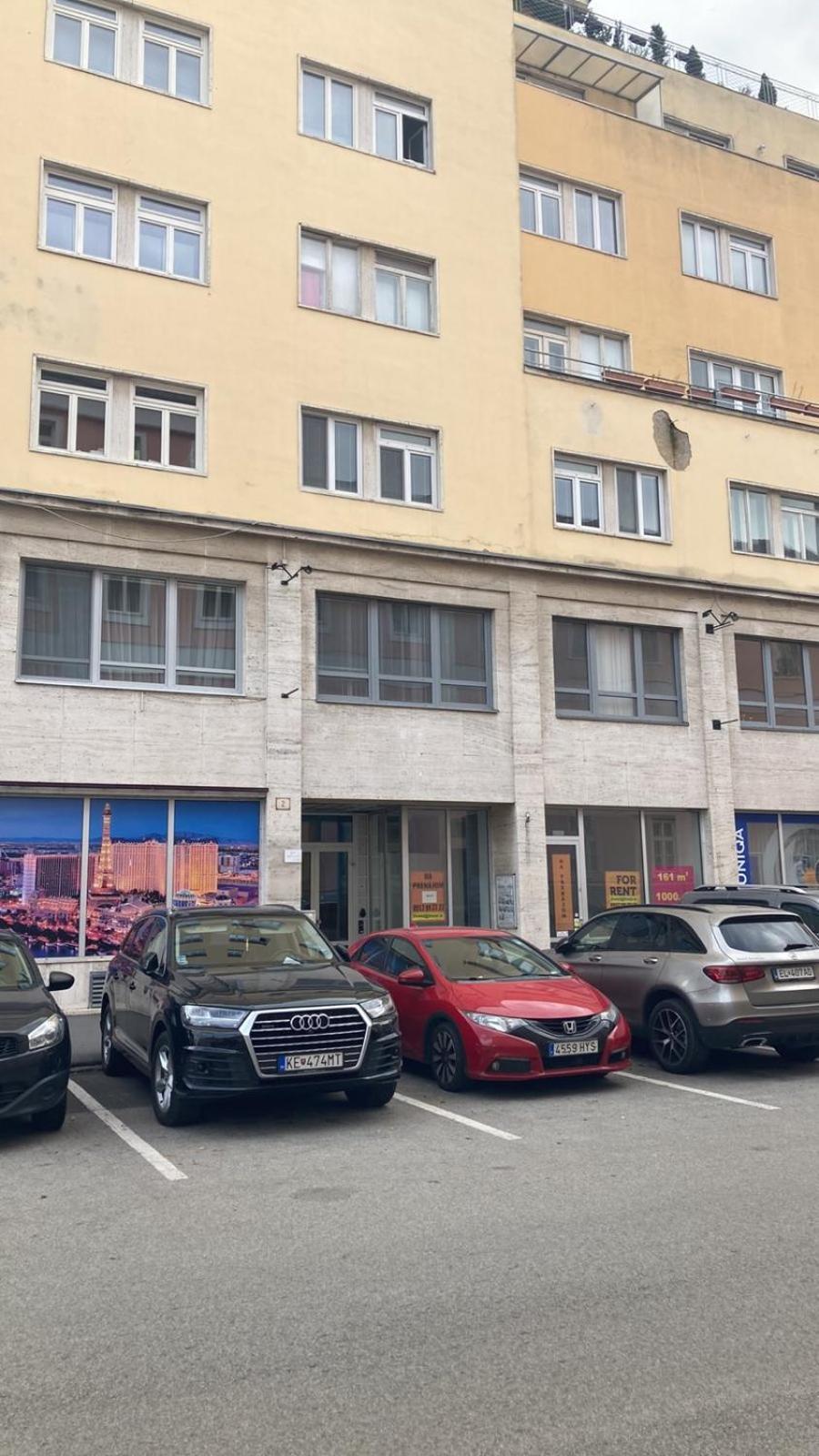 Premium Apt Kosice Center 3 Room 150M2 Hlavna Ulica Exterior photo